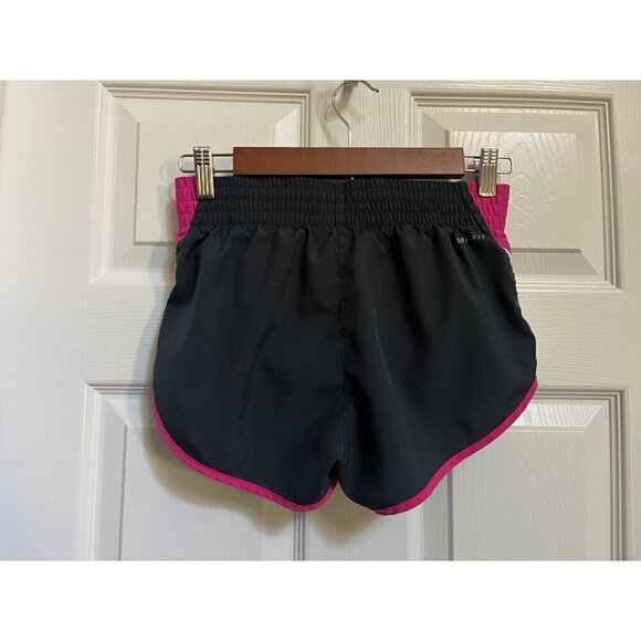 Nike Shorts - Picture 2 of 2